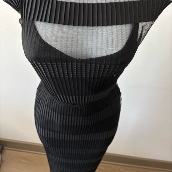 Y2K H & M Large Midi Striped Sheer Mesh BodyCon Festival Avant-Garde Gothic Glam - Picture 12 of 12